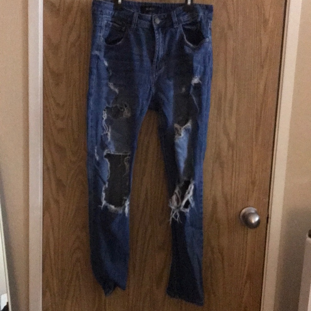 Distressed Jeans
